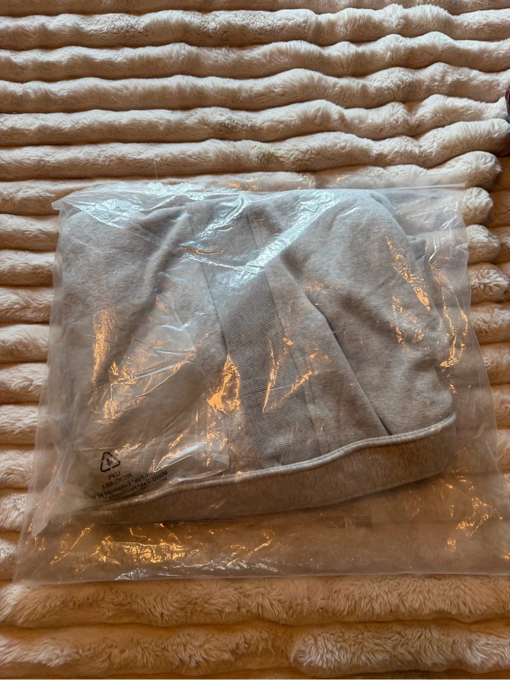 UGG Karoline Robe - NWT - Light Grey - S